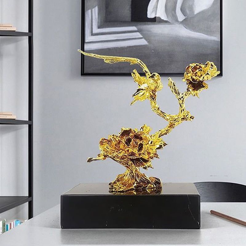 Χρυσό Διακοσμητικό με Μαρμάρινη Βάση - Gold Sculpture Decor