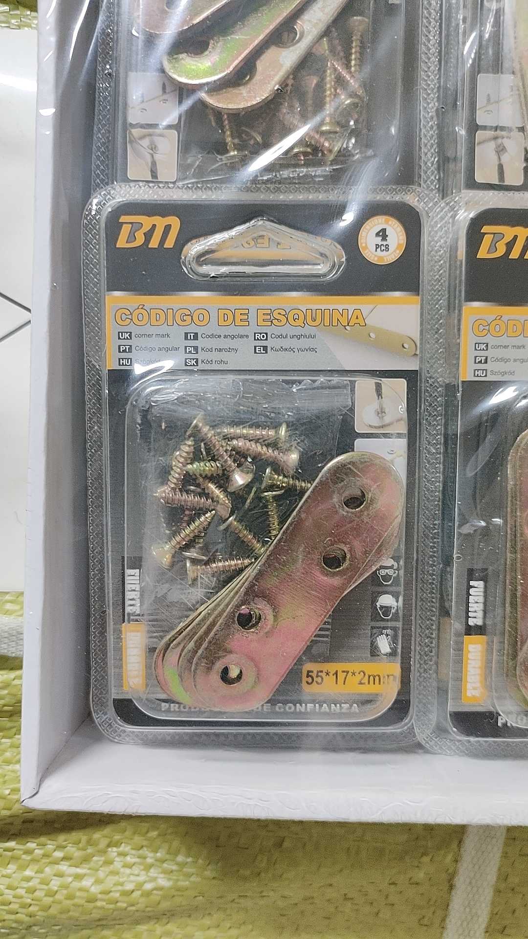 Σύνδεσμοι επίπλων ίσιοι - 76*18*2 - Σετ 12 πακέτα των 4 τεμαχίων - 206081