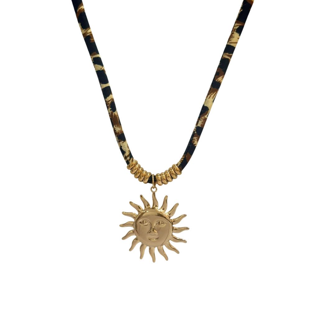 Ατσάλινο κολιέ με ήλιο σε leopard κορδόνι Stainless steel necklace with sun pendant on leopard cord