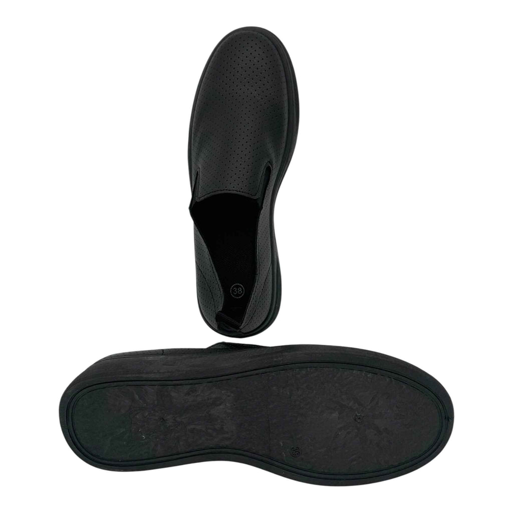 Plato slip-on sneaker Black